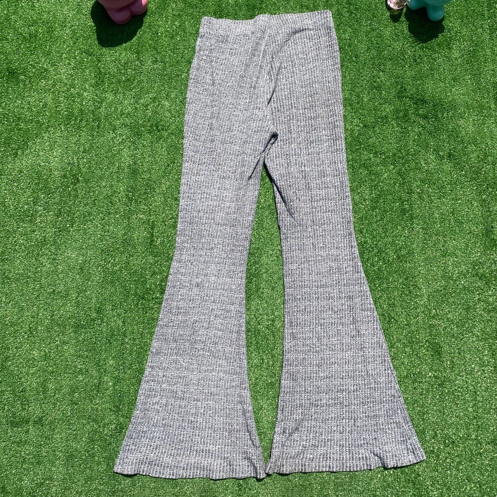 Forever 21 Gray Ribbed Flare Pants - Picture 3 of 3